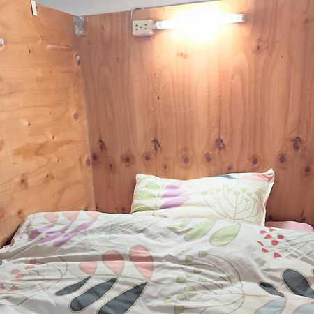 Hostel Paq Tokushima Exterior photo